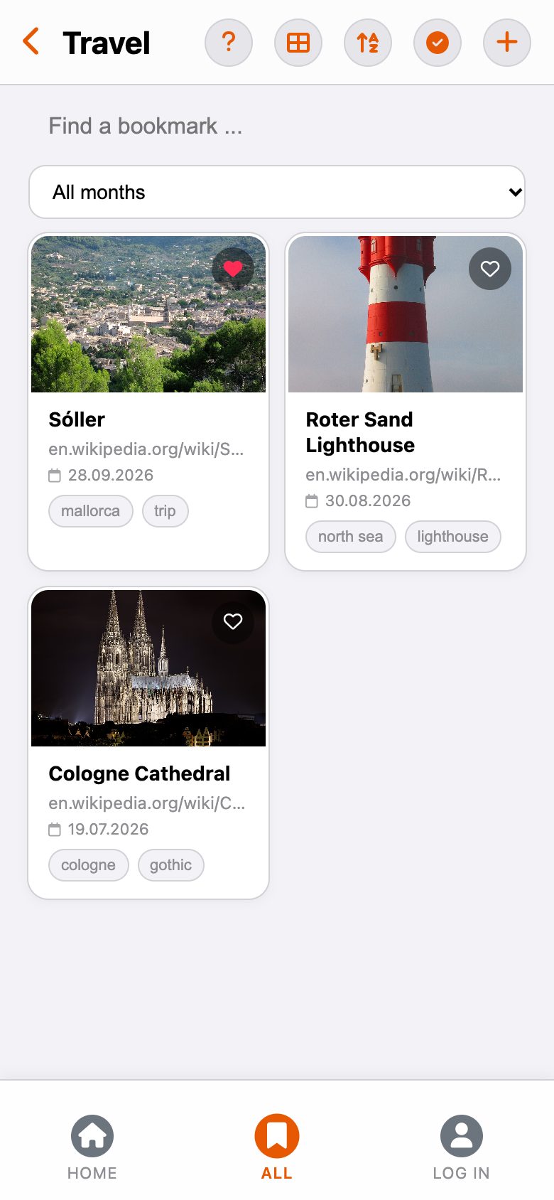 Travel folder with three bookmarks
